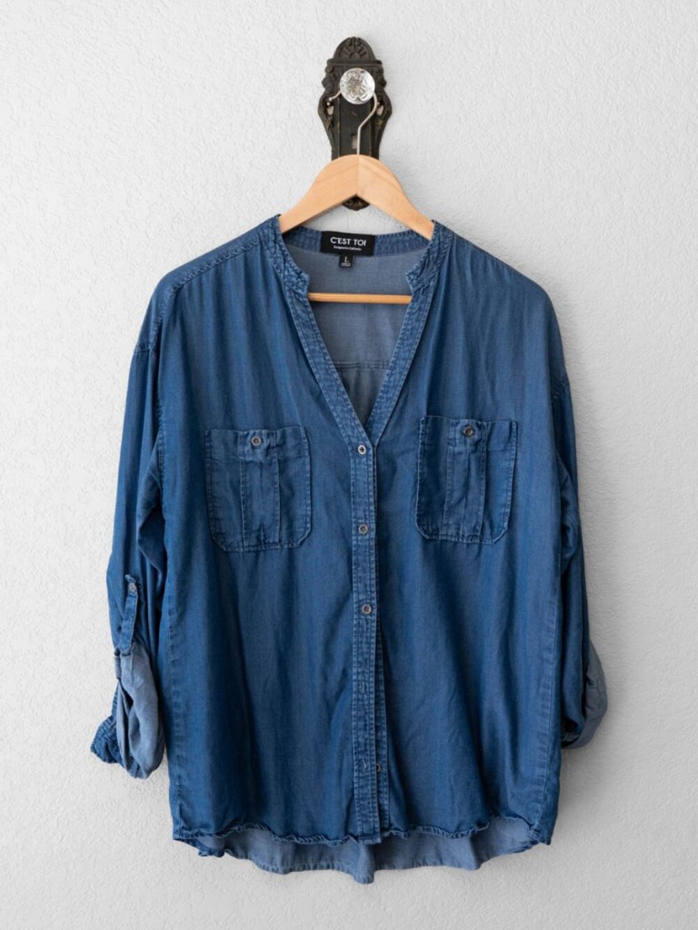 C'est Toi 100% Tencel Button Up Shirt Large Blue Roll Tab Chambray Tie Waist